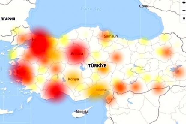 Türkiye'de İnternet Neden Çöktü?
